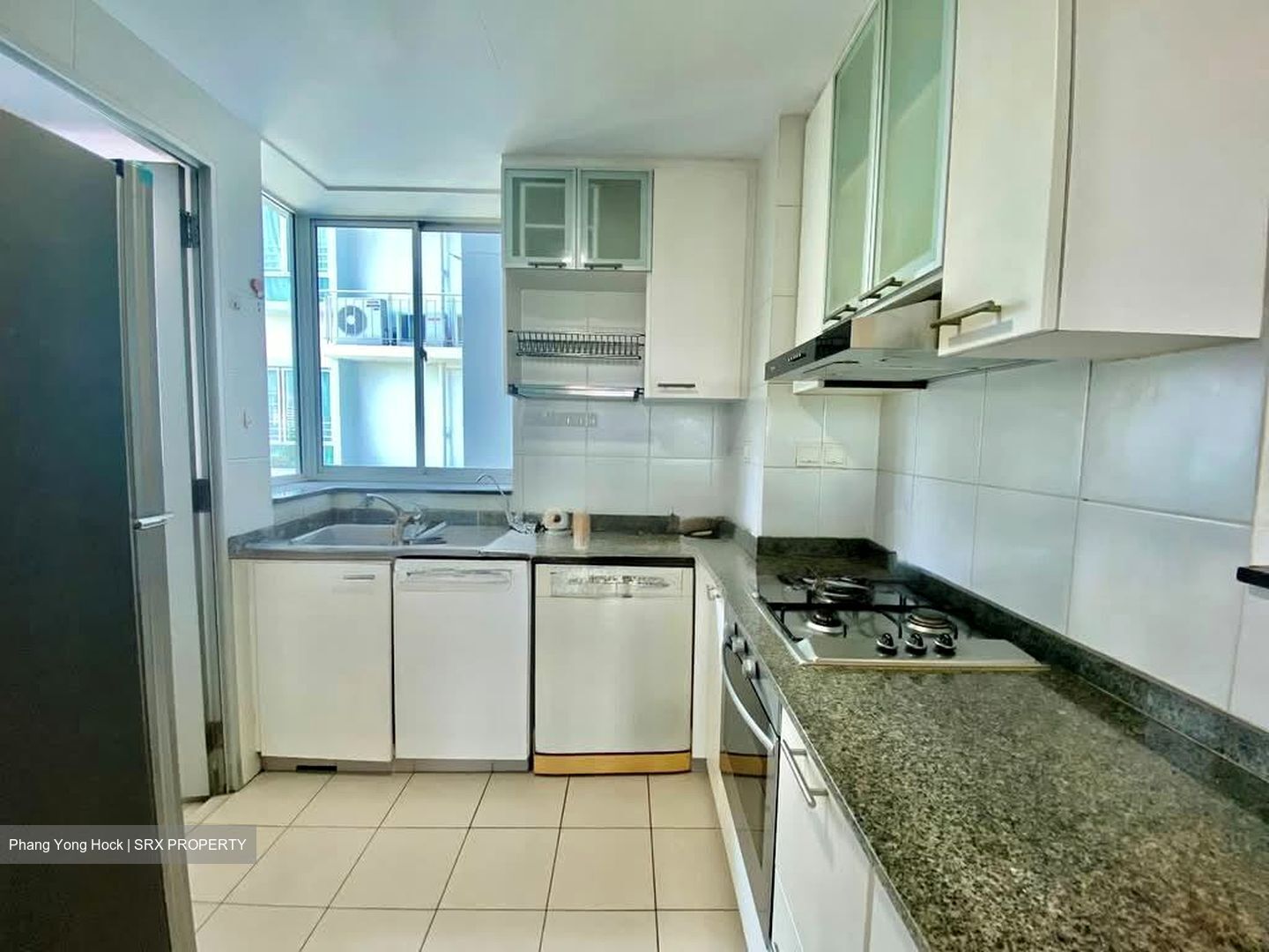 Baywater (D16), Condominium #563359111